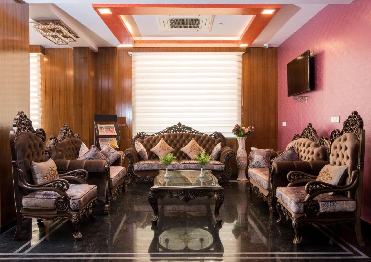 Npg Hotel Yelahanka Εξωτερικό φωτογραφία